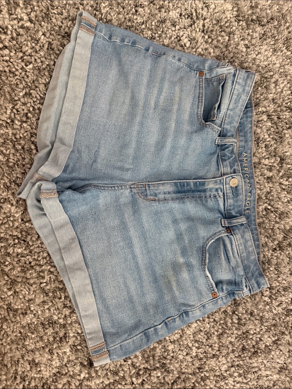 American Eagle Outfitters Light Blue Denim Cuffed Women’s Shorts